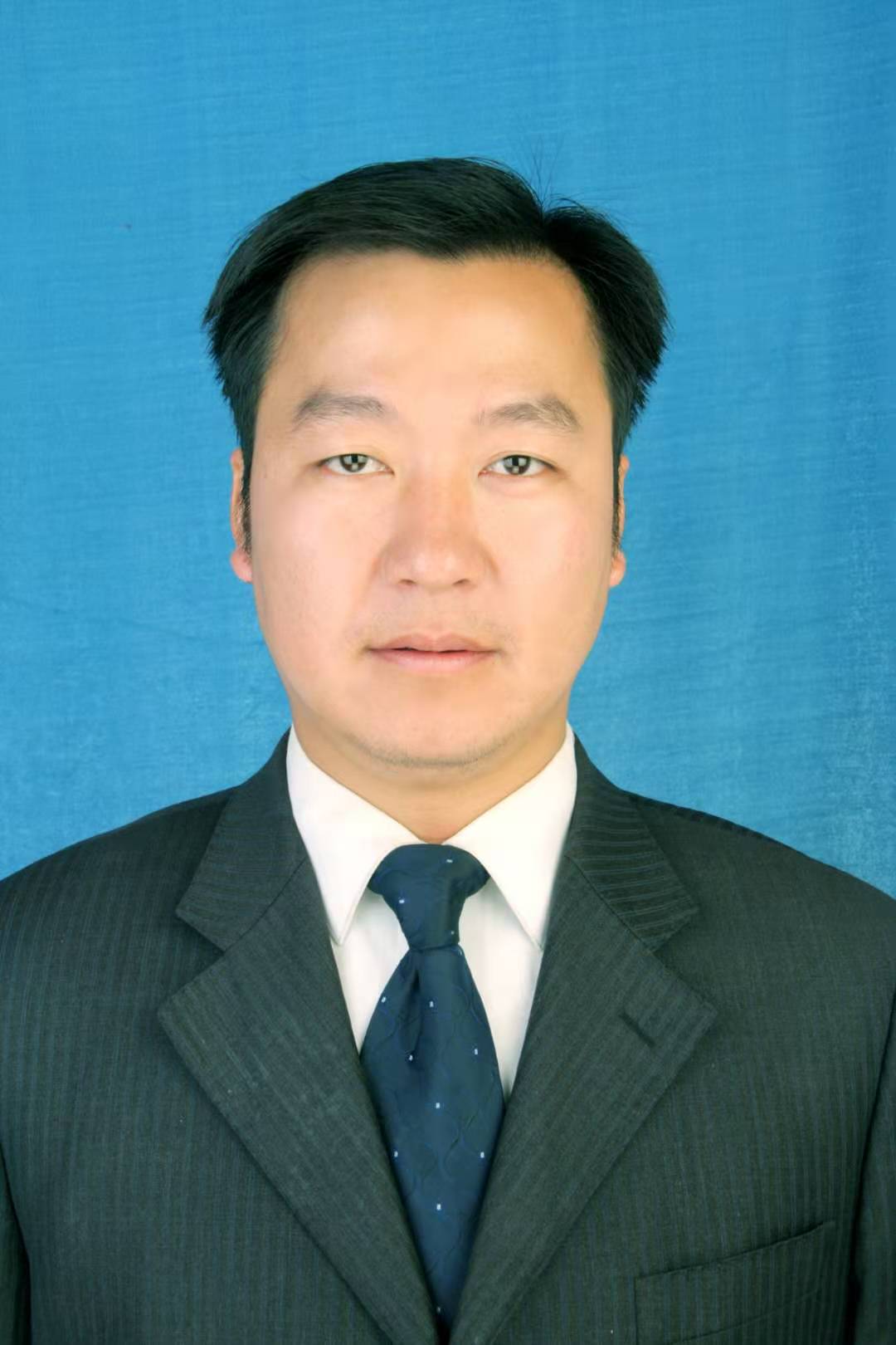 舒城县万佛湖镇党委副书记胡建军