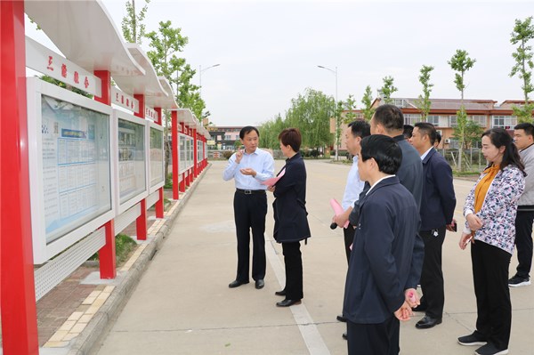 5月6日,山东省济宁市嘉祥县委常委,县纪委书记,县监委主任尹露一行来