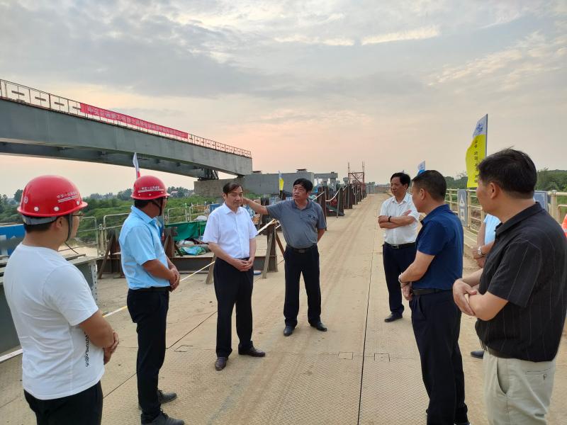 傅代智督导合枞高速舒城段项目建设