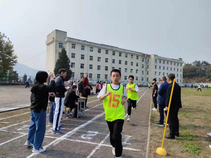 汤池中学举行2021年秋季田径运动会_舒城县人民政府