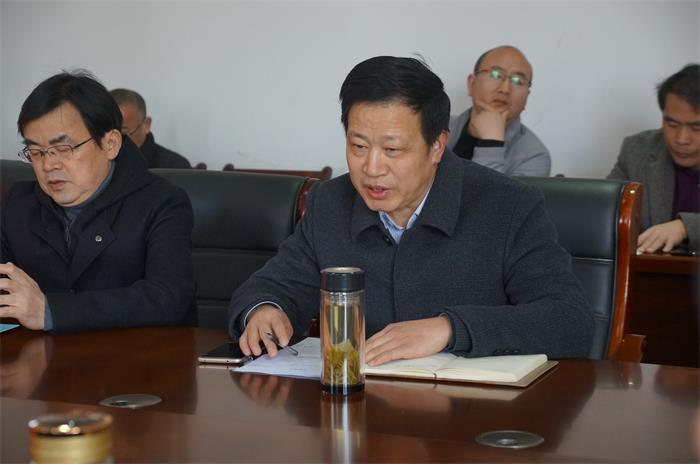 临泉一中校长赵永金一行到舒城中学考察交流