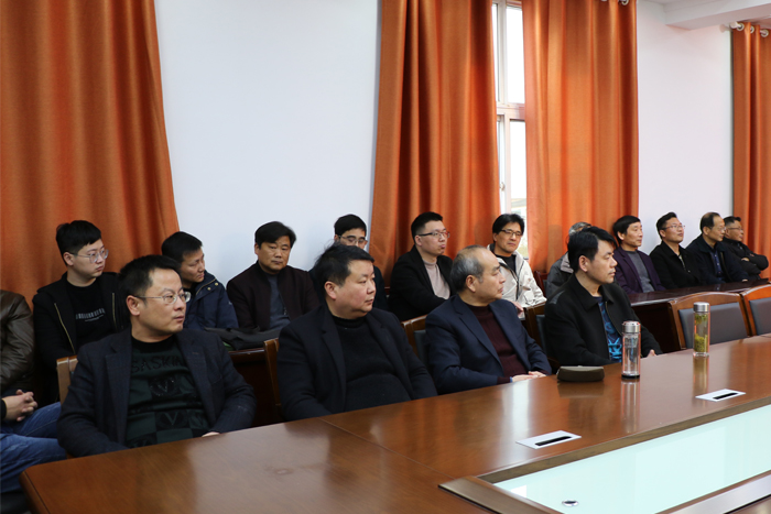 凝心聚力决胜高考千人桥中学召开高三毕业班全体教师会