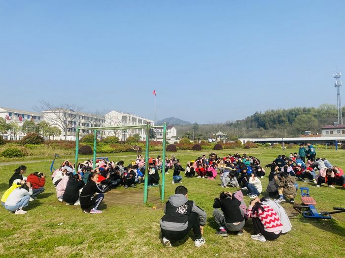 汤池中学开展安全教育日活动_舒城县人民政府