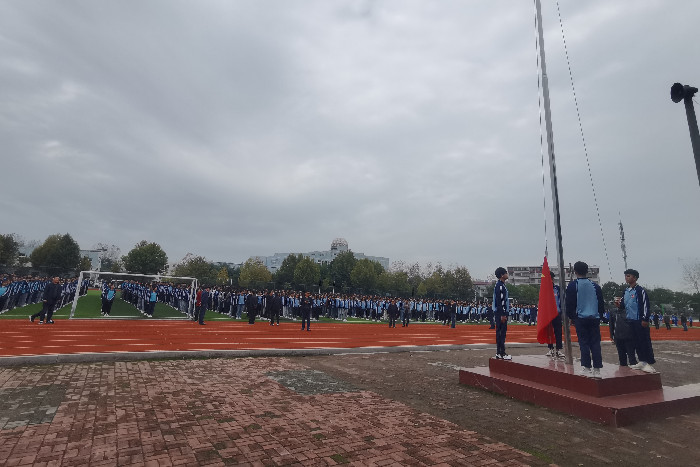 千人桥中学开展全国中小学生安全教育日系列活动