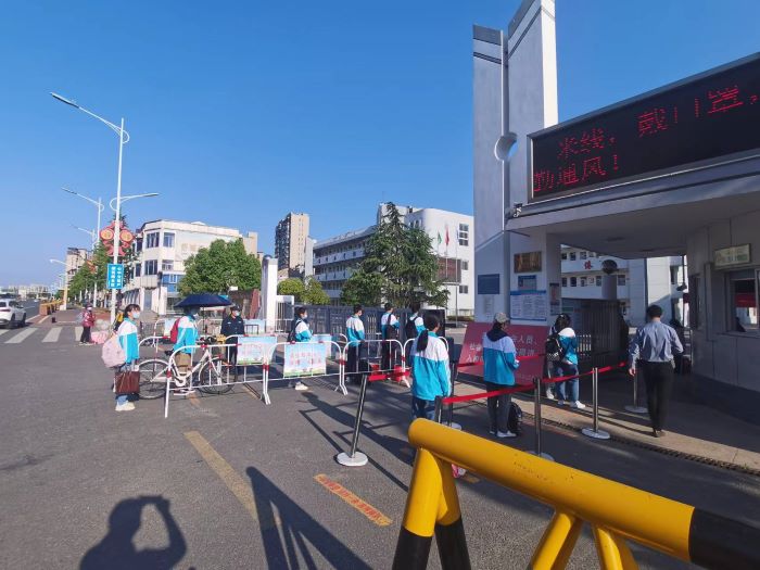 舒城三中:"疫"别多日 平稳复学_舒城县人民政府