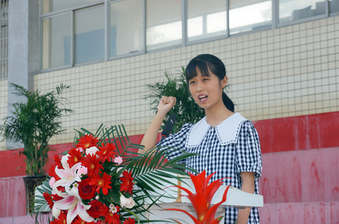 舒城中学隆重举行2023届高三毕业典礼