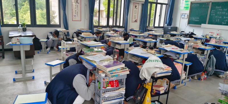 龙河中学开展防震减灾应急疏散演练活动_舒城县人民政府