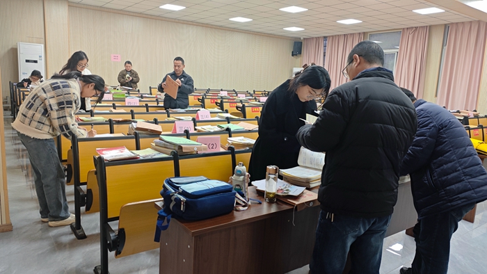 千人桥小学:教学业务检查,为教育质量保驾护航