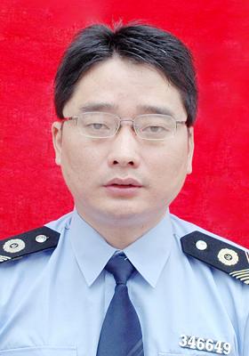 副所长潘孝东.jpg