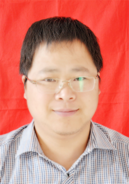 李云飞（镇长） .jpg