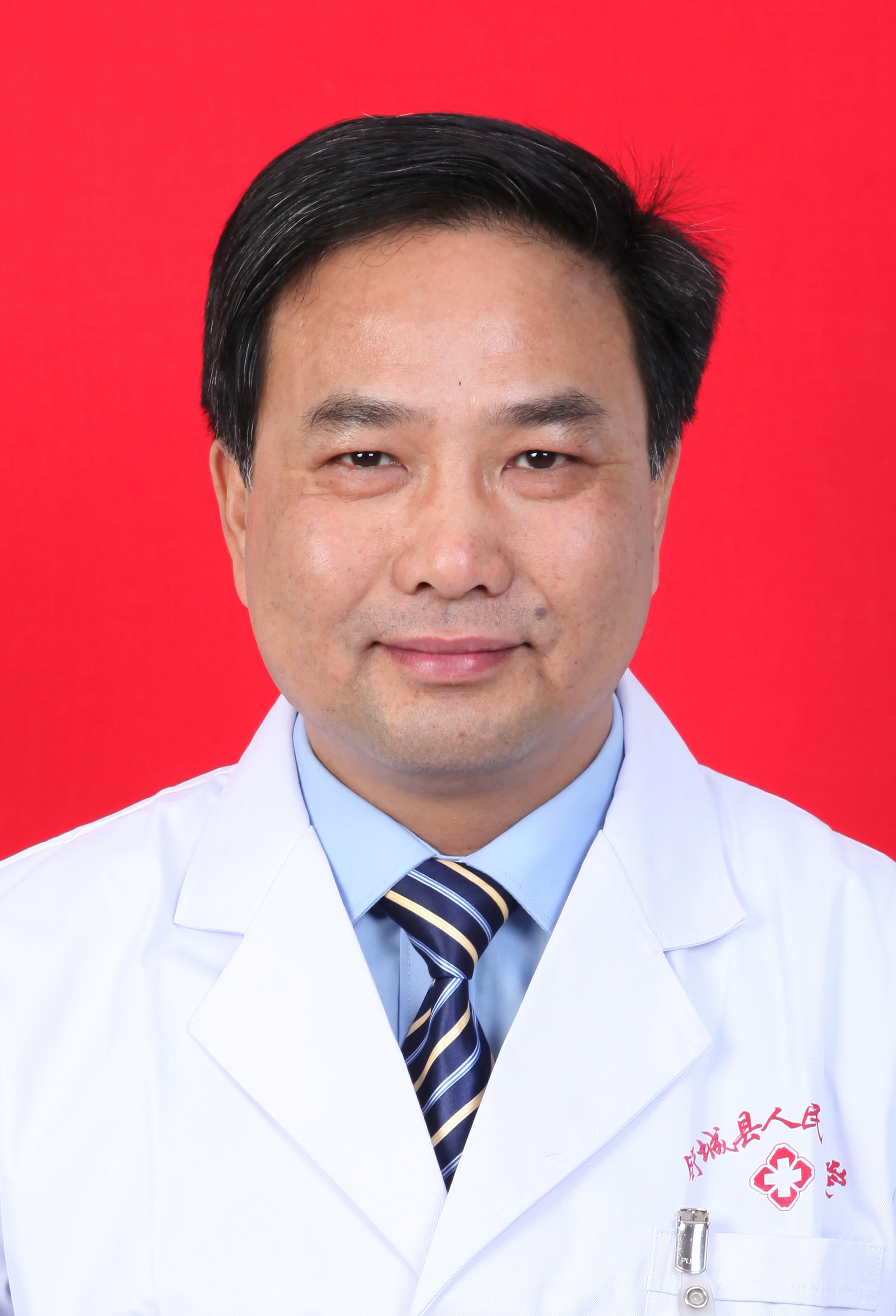 李炜.jpg